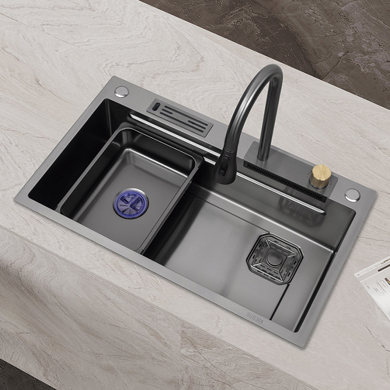 多功能飞雨水槽